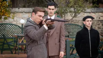 Backdrop к сериалу "Someone Has to Die" #1468215