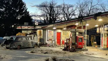 Backdrop for the TV series "Fallout" #1294586