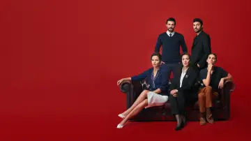 Backdrop for the TV series "The Red Room" #1396518