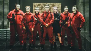 Backdrop к сериалу "Money Heist: Korea - Joint Economic Area" #1460992