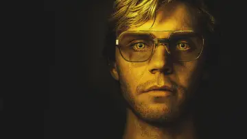 Backdrop for the TV series "DAHMER - Monster: The Jeffrey Dahmer Story" #1303715