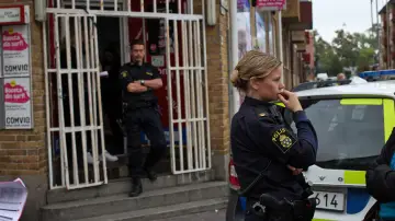 Backdrop for the TV series "Thin Blue Line" #1510038