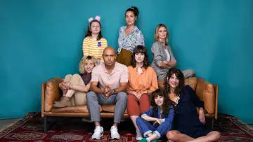 Backdrop for the TV series "Weekend Family" #1416572