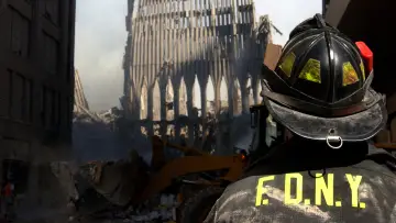 Backdrop for the TV series "9/11: One Day in America" #1671362