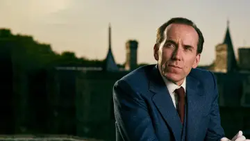 Backdrop к сериалу "Professor T" #1223077