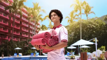 Backdrop к сериалу "Acapulco" #1371313