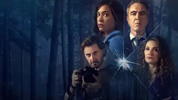 Backdrop к сериалу "Stay Close" #1468135