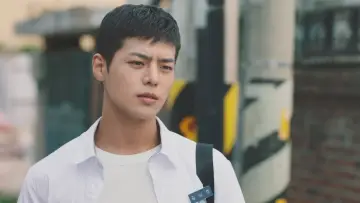 Backdrop к сериалу "Adult Trainee" #1505961