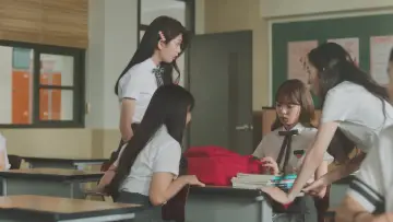 Backdrop к сериалу "Adult Trainee" #1506019