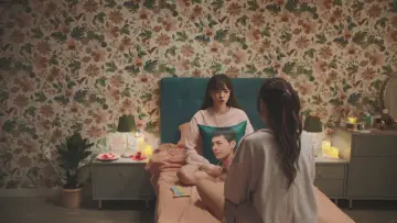 Backdrop к сериалу "Adult Trainee" #1506024