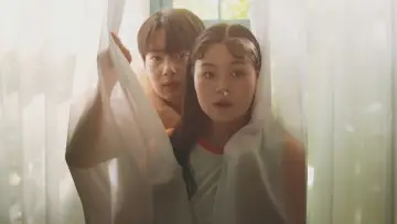 Backdrop к сериалу "Adult Trainee" #1506026