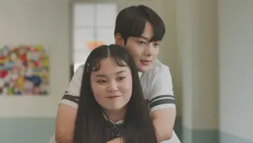 Backdrop к сериалу "Adult Trainee" #1506044