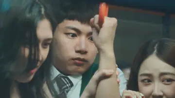 Backdrop к сериалу "Adult Trainee" #1506071