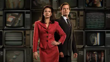 Backdrop for the TV series "The Newsreader" #1487279
