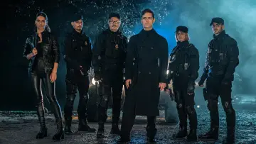 Backdrop for the TV series "Berlin" #1343055