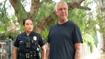 Backdrop for the TV series "Bosch: Legacy" #1373218