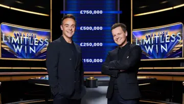 Backdrop for the TV series "Ant & Dec