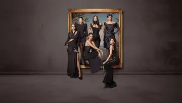 Backdrop for the TV series "The Kardashians" #1378416