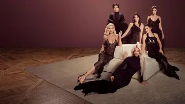 Backdrop for the TV series "The Kardashians" #1378417