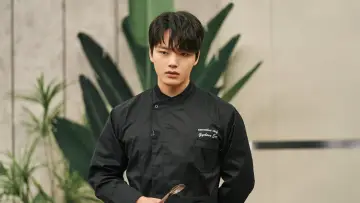 Backdrop for the TV series "Link: Eat, Love, Kill" #1599859