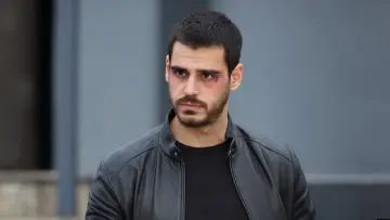 Backdrop for the TV series "Yalnız Kurt" #1426012