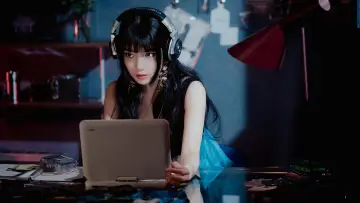 Backdrop к сериалу "Doona!" #1461157