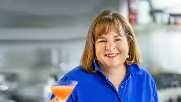 Backdrop for the TV series "Be My Guest with Ina Garten" #1555139