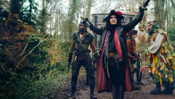 Backdrop for the TV series "The Completely Made-Up Adventures of Dick Turpin" #1441640