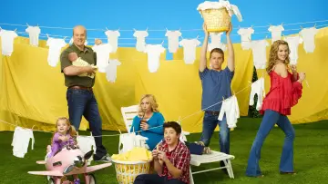 Backdrop for the TV series "Good Luck Charlie" #1325338