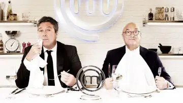 Backdrop for the TV series "MasterChef" #1386236