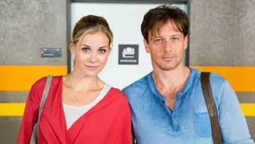 Backdrop for the TV series "Der Lehrer" #1485190