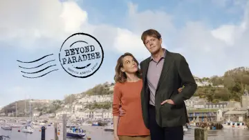 Backdrop for the TV series "Beyond Paradise" #1387573