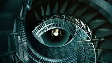 Backdrop к сериалу "The Watchful Eye" #1440792