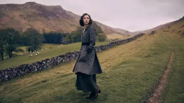 Backdrop for the TV series "Outlander: Blood of My Blood" #1337137