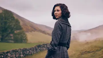 Backdrop for the TV series "Outlander: Blood of My Blood" #1337144