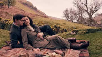 Backdrop for the TV series "Outlander: Blood of My Blood" #1337145