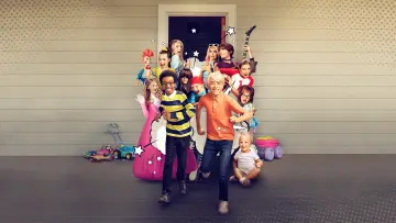 Backdrop for the TV series "The Really Loud House" #1494765