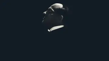 Backdrop for the TV series "Mussolini: Son of the Century" #1502123