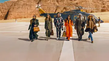 Backdrop for the TV series "Dubai Bling" #1553694