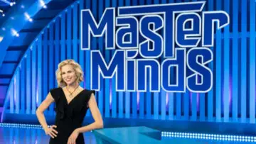 Backdrop for the TV series "Master Minds" #1398144