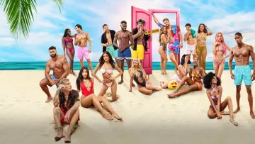 Backdrop for the TV series "Perfect Match" #1437161