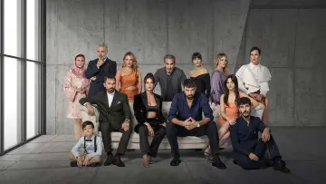 Backdrop for the TV series "My Name Is Farah" #1354582