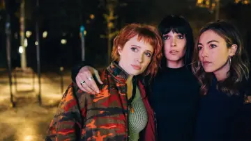 Backdrop к сериалу "Cat