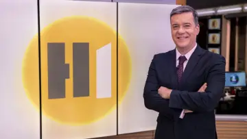 Backdrop for the TV series "Hora 1" #1512056