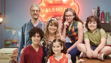 Backdrop for the TV series "Valentins" #1427028