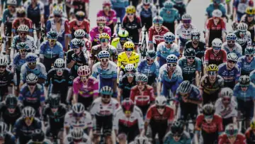Backdrop for the TV series "Tour de France: Unchained" #1602141