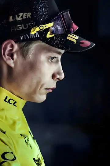 Poster for the TV series "Tour de France: Unchained" #1602153