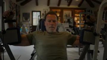 Backdrop for the TV series "Arnold" #1459425