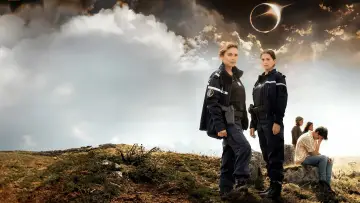 Backdrop for the TV series "The Eclipse" #1471915