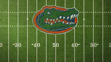 Backdrop for the TV series "Untold: Swamp Kings" #1431691
